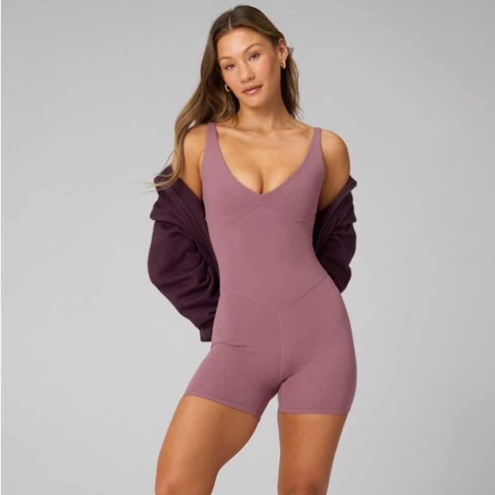 FABLETICS PureLuxe TLC Short Jumpsuit 4" mushroom mauve small